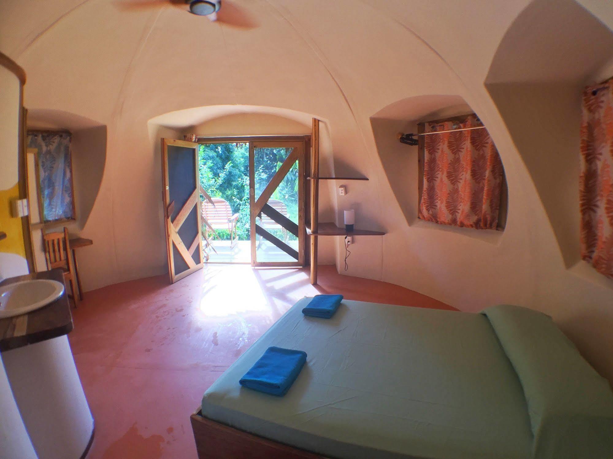 Bambuda Lodge Solarte Ngoại thất bức ảnh